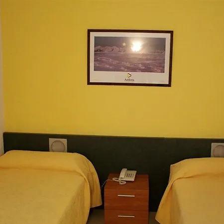 Cims Отель 3*